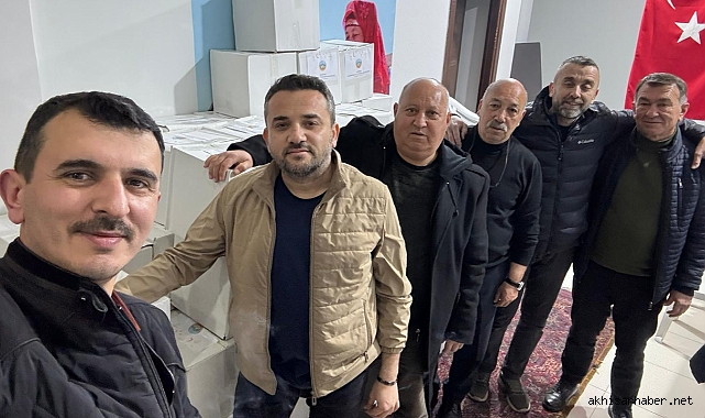 Akhisar Yörükler ve Türkmenler Derneği'nden Ramazan Yardımı