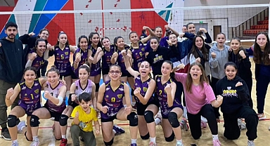 Akhisargücü'nün Sultanları Çeyrek Finalde!