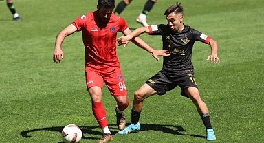Akhisarspor, Evinde Sivas Dört Eylül ile 2-2 berabere kaldı