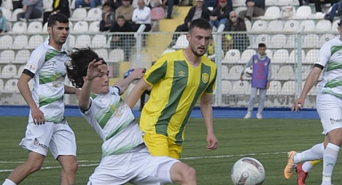 Akhisarspor, Osmaniyespor’a 3-1 mağlup oldu