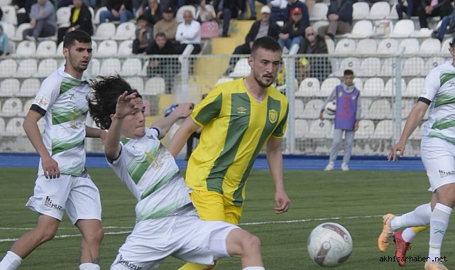 Akhisarspor, Osmaniyespor’a 3-1 mağlup oldu