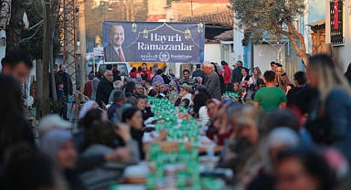 Besim Dutlulu, İftarını Halkla Birlikte Açtı