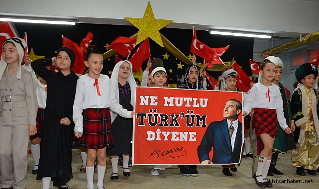 Halil Mandacı İlkokulu'nda Tarih Kokan Bir Program