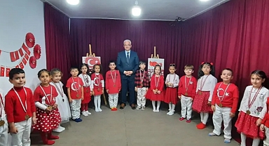 Hilaliye 4-6 yaş Kur'an Kursu'nda Anlamlı Kutlama: İstiklal Marşı'nın 103. Yılına Özel Program