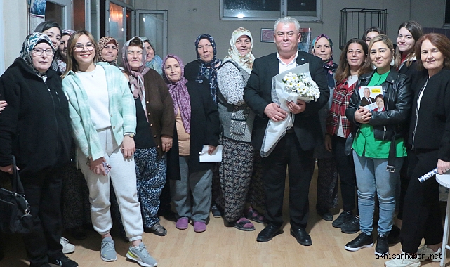 İYİ Partili Hüseyin Ali Doğan'a, Moralılar ve Hürriyet Mahallelerinde yoğun ilgi