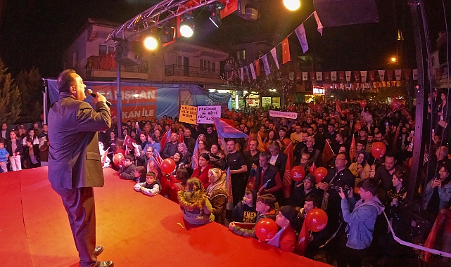 Mitinglerde Kalabalık Rekoru Başkan Dutlulu'nun