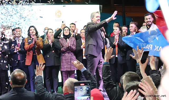 Ömer İşçi'nin Ulucami Mitinginde Dev Kalabalık