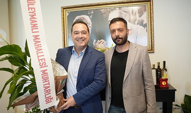 Akhisar Belediye Başkanı Besim Dutlulu, Süleymanlı Mahallesi Muhtarı ve Azalarını Ağırladı