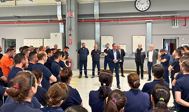 Akhisar'da İşçilerin Grev Kararı Kaldırıldı: Toplu İş Sözleşmesinde Anlaşma Sağlandı