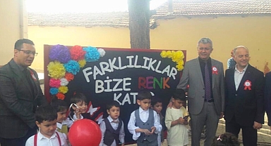 Akhisar'da Otizm Farkındalığı İçin Renkli Etkinlikler