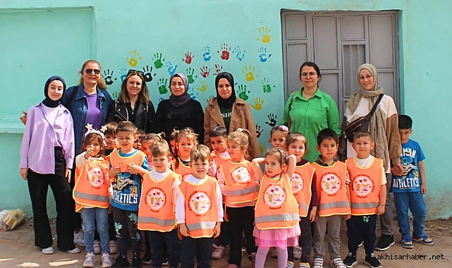 Akhisar'da Otizm Farkındalığına Renkli Katkı