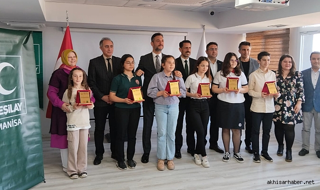 Akhisar'dan Bağımlılıkla Mücadelede Sanatsal Başarı