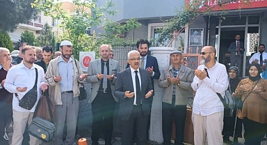Akhisar'dan Şevval Ayı Umrecileri Kutsal Topraklara Uğurlandı