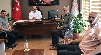 Akhisar Halk Eğitim Müdüründen Yeni Sağlık Müdürüne Ziyaret