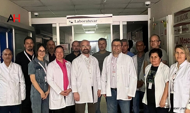 Akhisar Mustafa Kirazoğlu Devlet Hastanesi'nde Tıbbi Laboratuvar Çalışanları Haftası Kutlandı