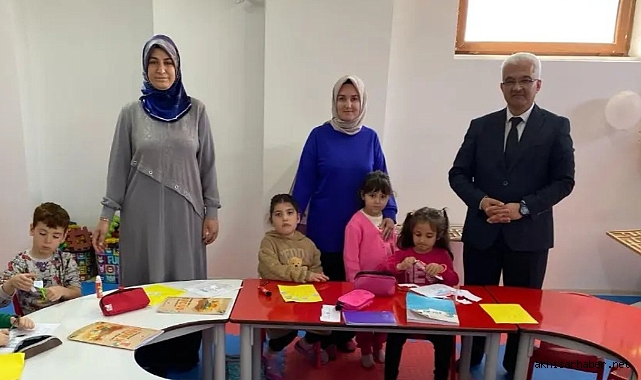 Depremde hayatını kaybeden oğlu için Kur'an Kursu sınıfına destek verdi