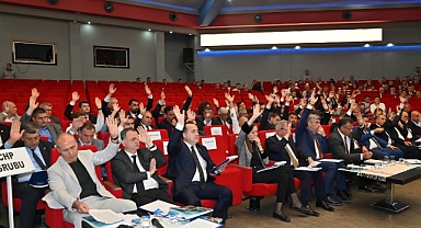 Manisa Büyükşehir Meclisinde Görev Dağılımı Yapıldı