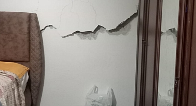 Ragıpbey Mahallesi'nde Yurt Yıkımı Esnasında Komşu Binada Çatlaklar Oluştu