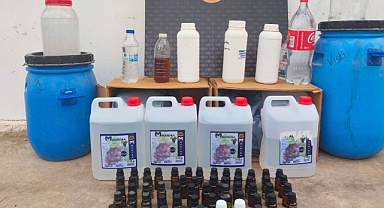 Salihli'de Kaçak Alkol Operasyonu: Büyük Miktarda İçki Ele Geçirildi