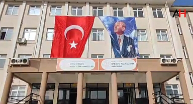 Akhisar Cumhuriyet MTAL'den İngilizce Okul Tanıtımı