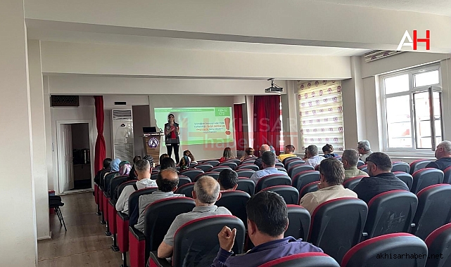 Akhisar'da Bağımlılıkla Mücadele Eğitimi Gerçekleştirildi
