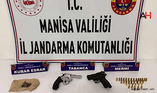 Akhisar’da Jandarma’dan Ruhsatsız Silah Operasyonu