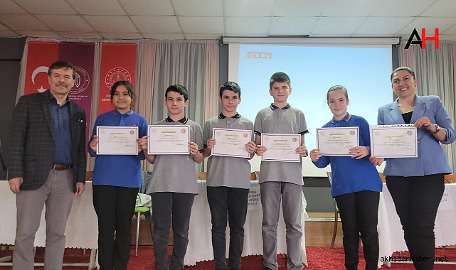 Akhisar'da "Şehrim Benim Evim" Projesi Yarı Final Heyecanı Yaşandı