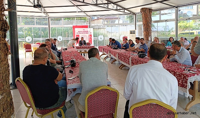 Akhisar'da Türkiye Yüzyılı Maarif Modeli Eğitim Toplantısı Yapıldı