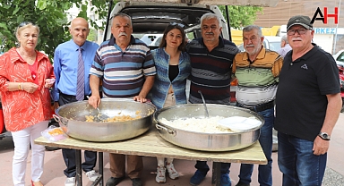 Akhisar Spor Adamları Derneği'nden Spora Hizmet Edenler İçin Anma Programı