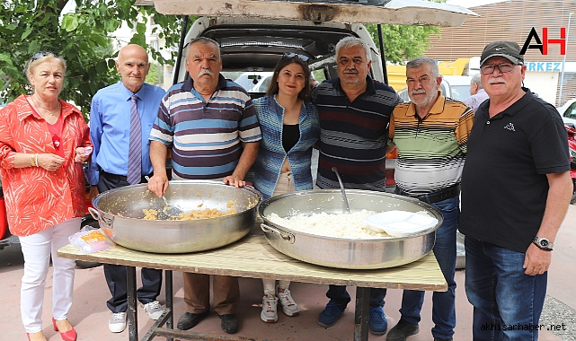Akhisar Spor Adamları Derneği'nden Spora Hizmet Edenler İçin Anma Programı