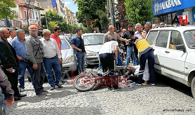 Akhisar Tahir Ün Caddesinde Motosiklet Kazası: Bir Yaralı