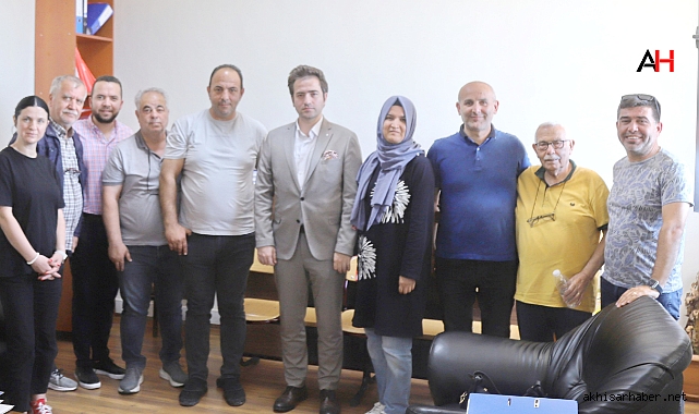 Akhisarlı basın mensuplarından başsavcı ve basın savcısına ziyaret