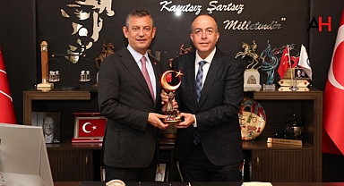 Akhisarlı Pazarcılardan CHP Genel Başkanı Özel'e ziyaret