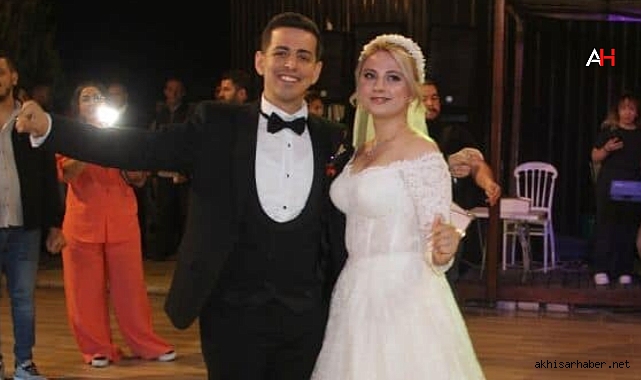 CHP Gençlik Kolları Başkanı Emre Ercan ve Gülsevim Çoban hayatlarını birleştirdi