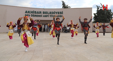 Efeler Gençlik Derneğinden 7. Geleneksel Efeler Şenliği