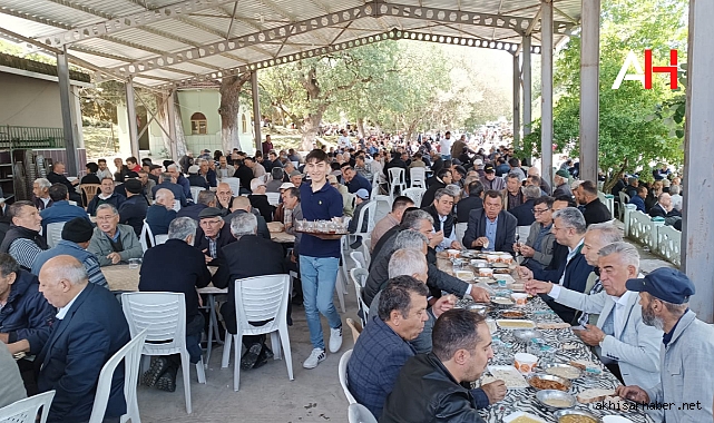 Gökçeahmet Köy Hayrına Yoğun Katılım