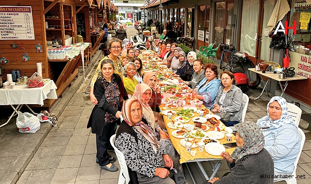 Gökyüzü Çocukları Derneği, Anneler Günü'nde Özel Etkinlik Düzenledi