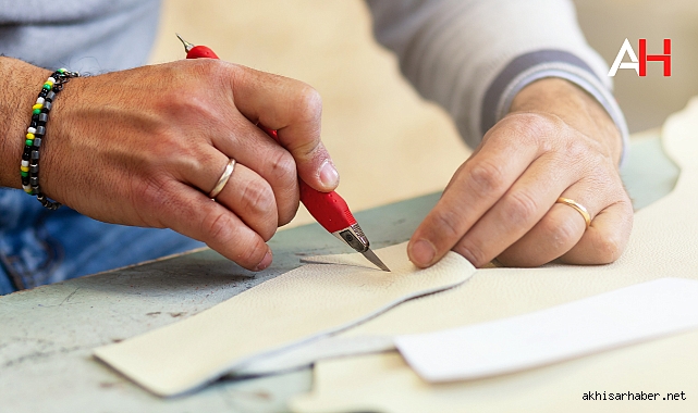 Opia Custom, Yaratıcı Ayakkabı Tasarımcıları Arıyor