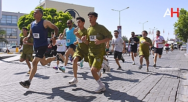 565. Çağlak Festivali Halk Koşusu Büyük İlgi Gördü