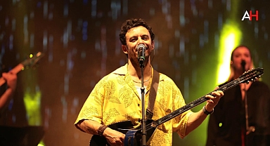 565. Çağlak Festivalinde Buray'dan Akhisar'da Müzik Ziyafeti