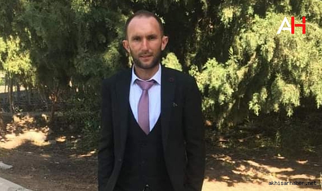 Akhisar'da arıza yaptığı kamyonun altına giren şoför can verdi