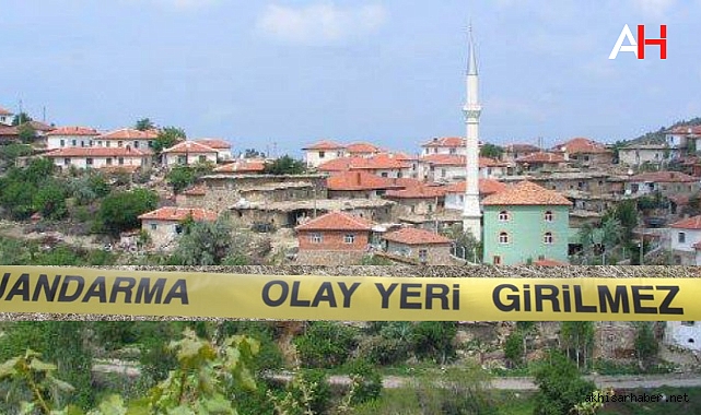 Akhisar’da Baba Oğlunu Bıçakladı