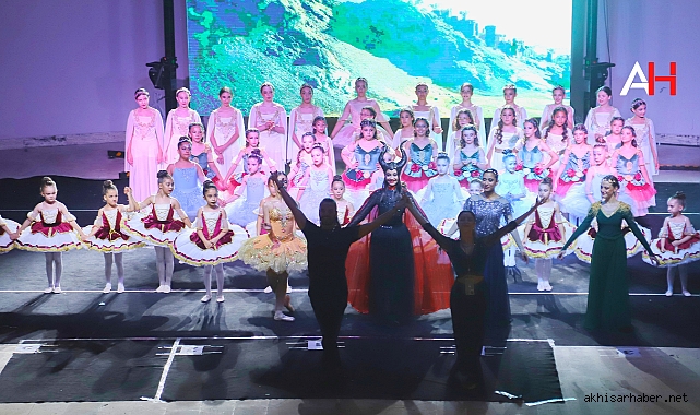 Akhisar'da Büyüleyici Bale ve Modern Dans Gösterisi