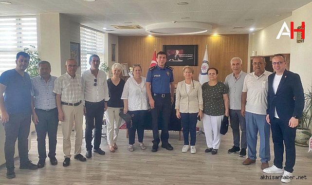 CHP Akhisar İlçe Başkanlığından Yeni Emniyet Müdürüne Tebrik Ziyareti