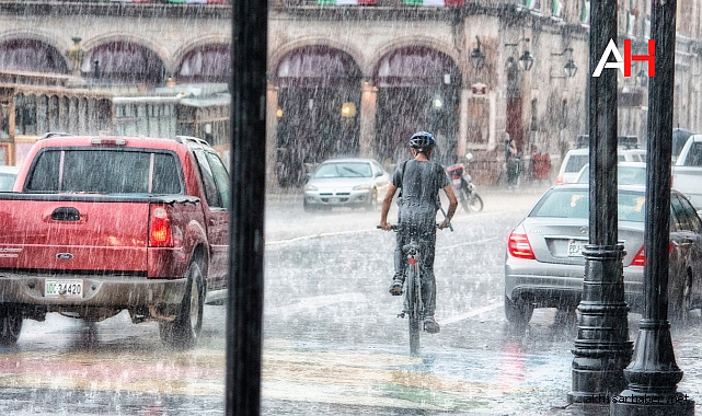 Dikkat! Yerel Kuvvetli Sağanak ve Gök Gürültülü Sağanak Yağış Uyarısı Yapıldı