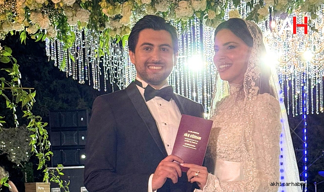 Ezgi ve Taha'nın Mutlu Günü: Düğün Töreni Coşkuyla Gerçekleşti