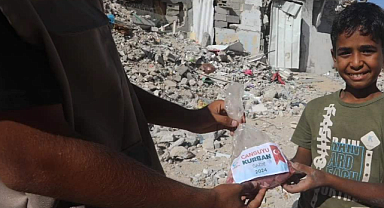 Gazze'deki Tek Kurban Kesimi ve Dağıtımı Cansuyu'ndan