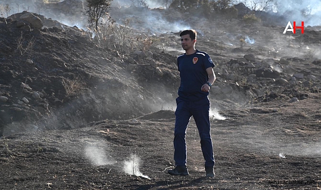 Manisa Büyükşehir İtfaiyesi Yangınlarla Mücadelesine Devam Ediyor