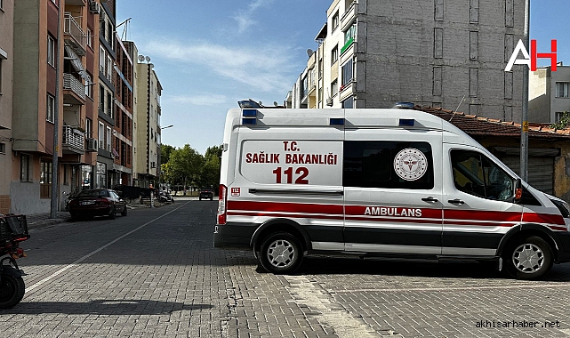 Reşatbey Mahallesi'nde Trafik Kazası: 1 Yaralı