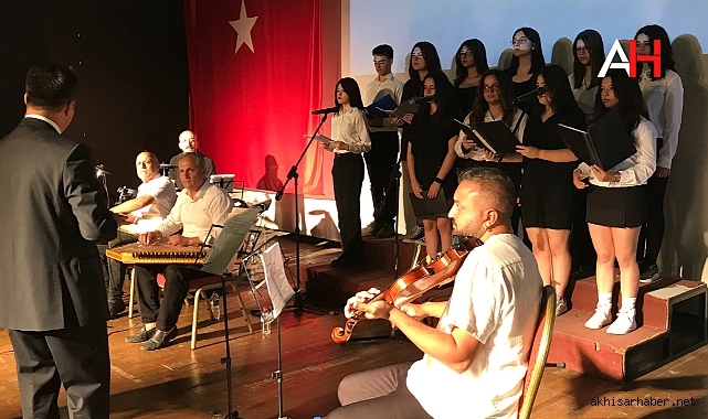 TSM Konseri Akhisarlılardan Tam Not Aldı